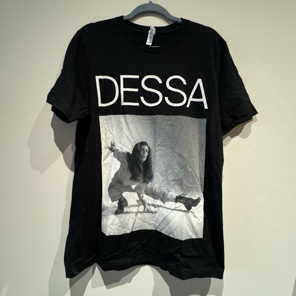 Dessa black T-shirt size large - Picture 1 of 4